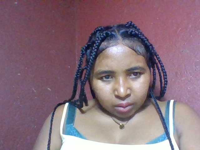Josy-2 live cam on BongaCams