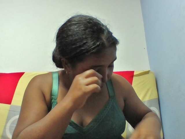 Josy-2 live cam on BongaCams