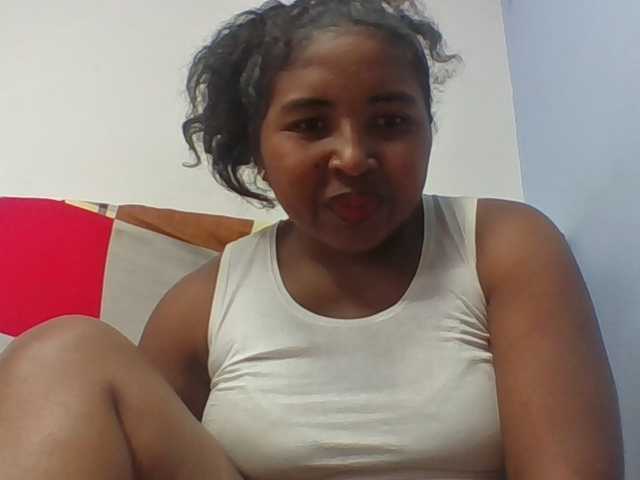 Josy-2 live webcam show