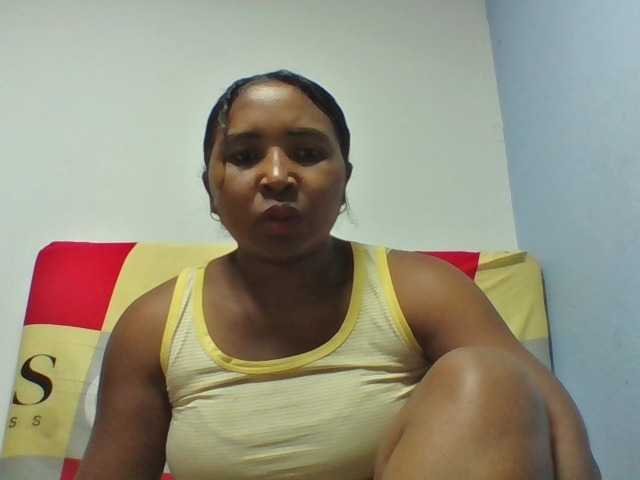 Josy-2 live cam on BongaCams
