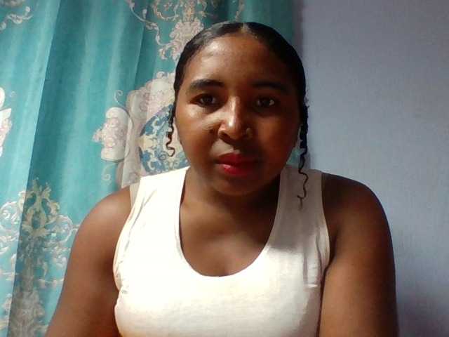 Josy-2 live cam on BongaCams