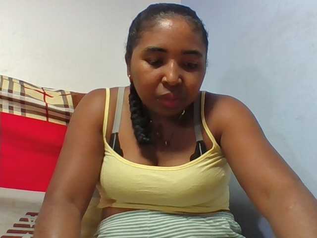 Josy-2 live cam on BongaCams