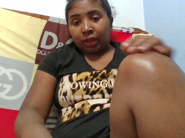 Josy-2 live webcam show