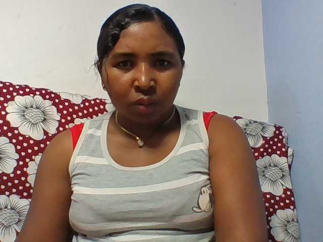Josy-2 live cam on BongaCams
