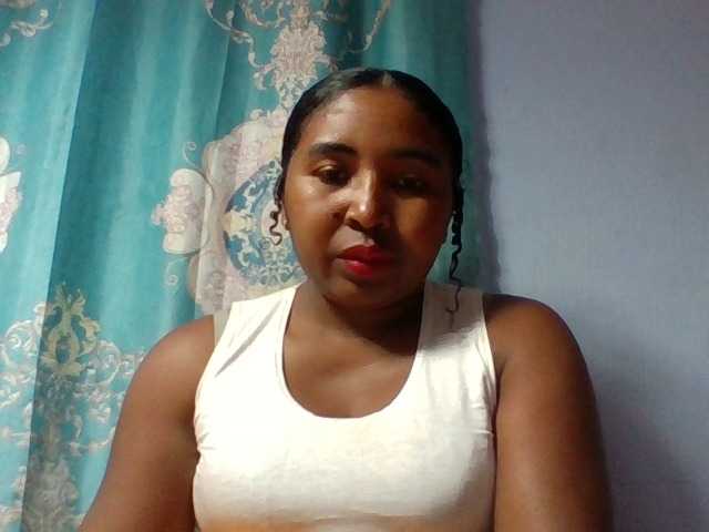 Josy-2 live cam on BongaCams