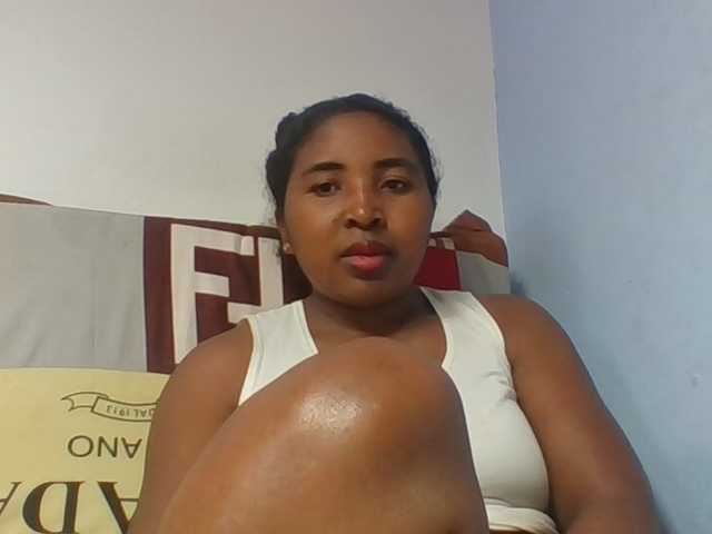 Josy-2 live webcam show