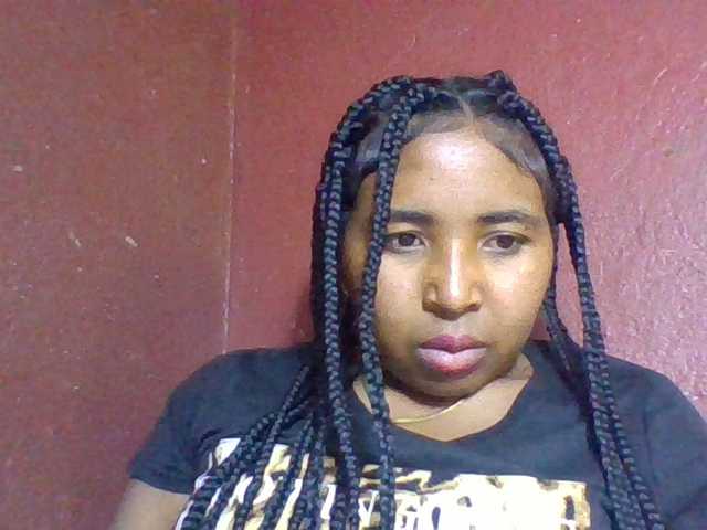 Josy-2 live cam on BongaCams