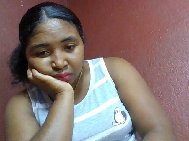 Josy-2 live cam on BongaCams