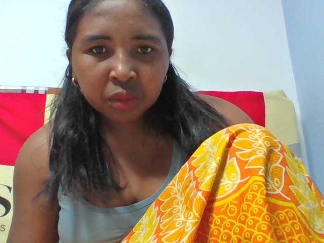 Josy-2 live cam on BongaCams