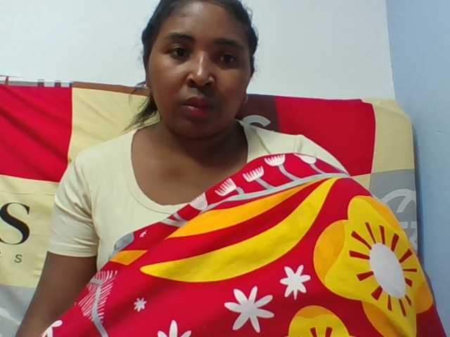 Josy-2 live cam on BongaCams