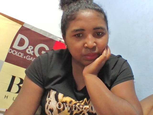 Josy-2 live webcam show