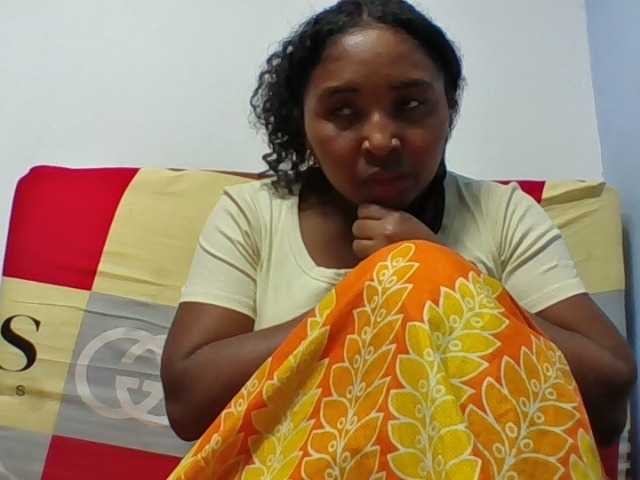 Josy-2 live cam on BongaCams