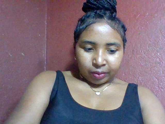 Josy-2 live cam on BongaCams