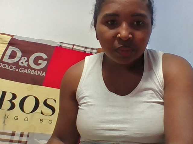 Josy-2 live webcam show