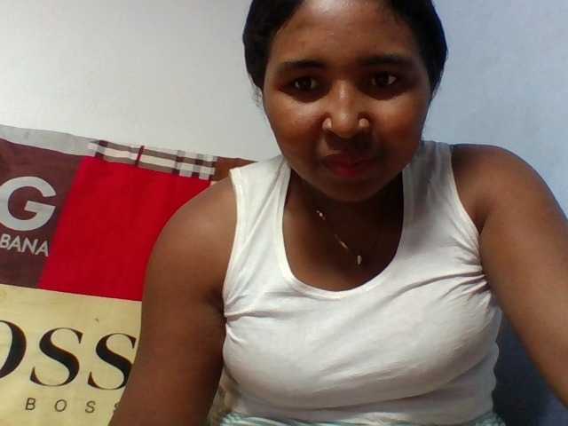 Josy-2 live cam on BongaCams