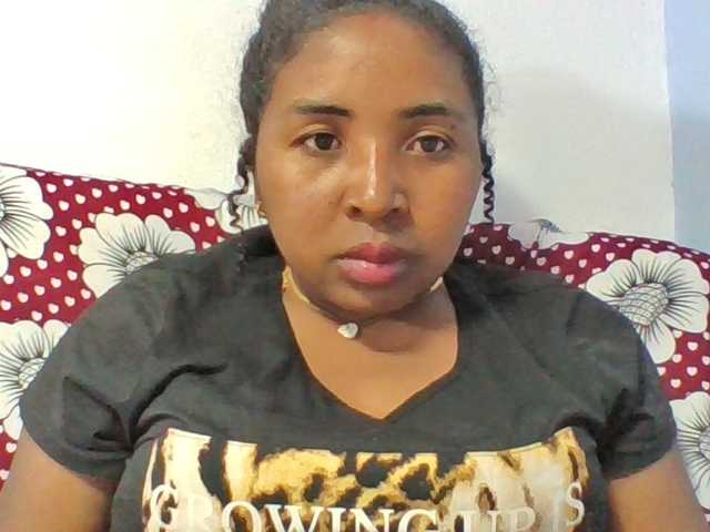 Josy-2 live cam on BongaCams