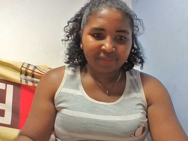 Josy-2 live cam on BongaCams