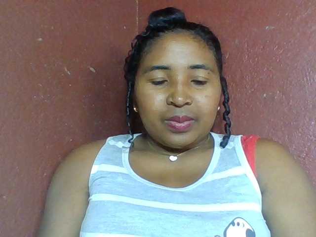 Josy-2 live cam on BongaCams