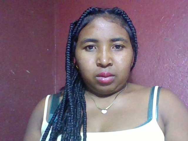 Josy-2 live cam on BongaCams