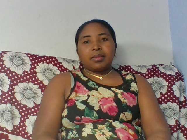 Josy-2 live cam on BongaCams
