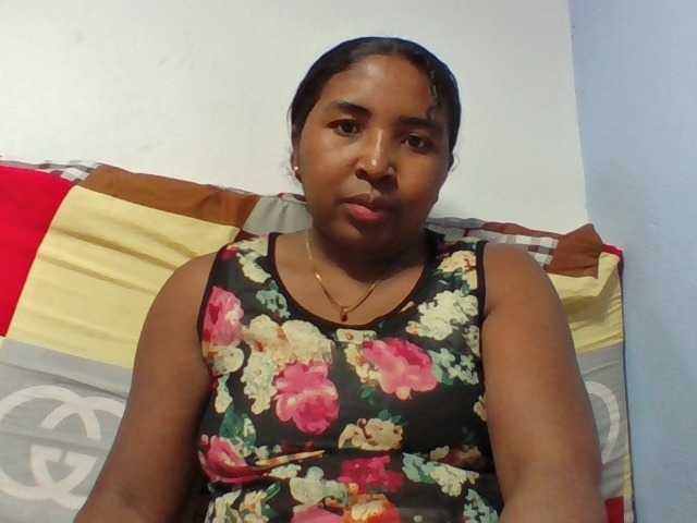 Josy-2 live cam on BongaCams