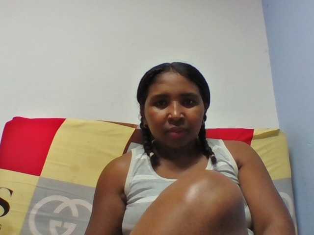 Josy-2 live cam on BongaCams