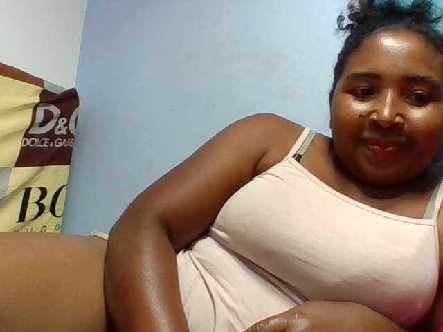Josy-2 live webcam show