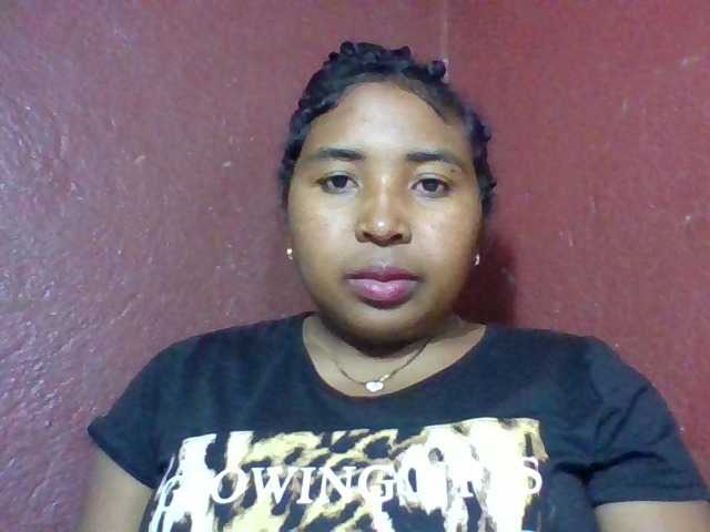 Josy-2 live cam on BongaCams