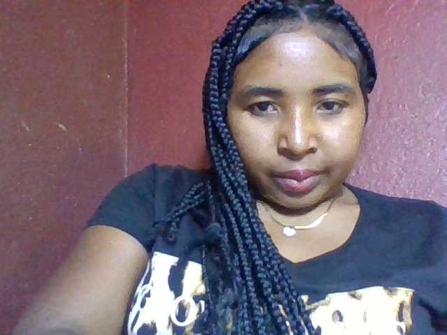 Josy-2 live cam on BongaCams