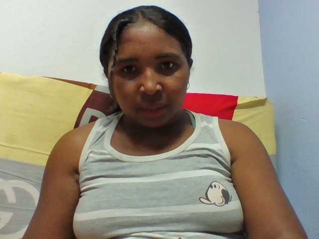 Josy-2 live cam on BongaCams