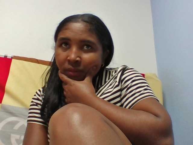 Josy-2 live cam on BongaCams