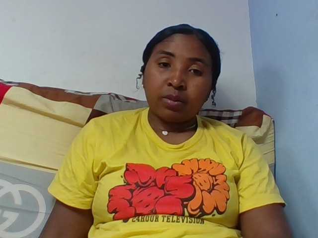 Josy-2 live cam on BongaCams