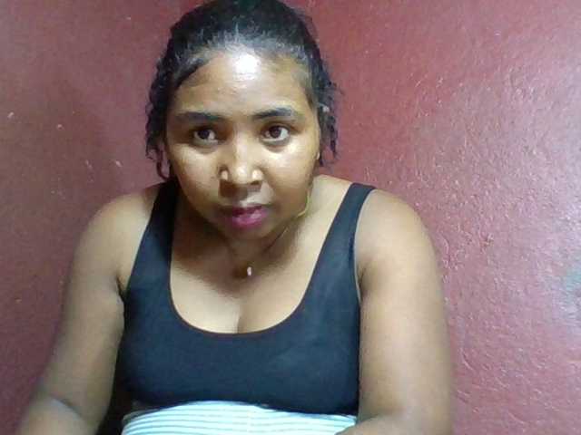 Josy-2 live cam on BongaCams