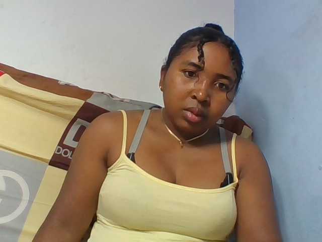 Josy-2 live cam on BongaCams