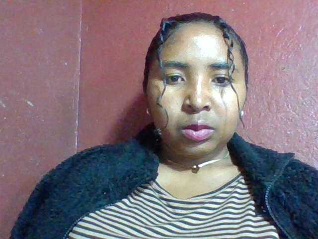 Josy-2 live cam on BongaCams