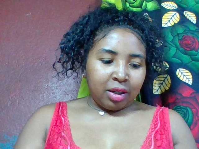 Josy-2 live cam on BongaCams