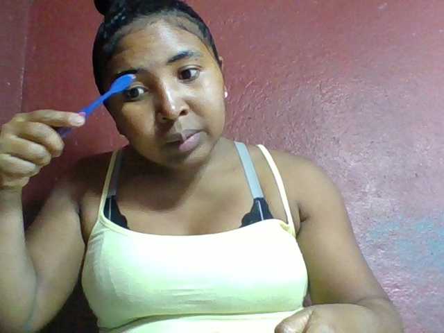 Josy-2 live cam on BongaCams