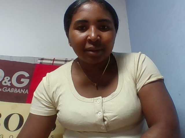 Josy-2 live cam on BongaCams