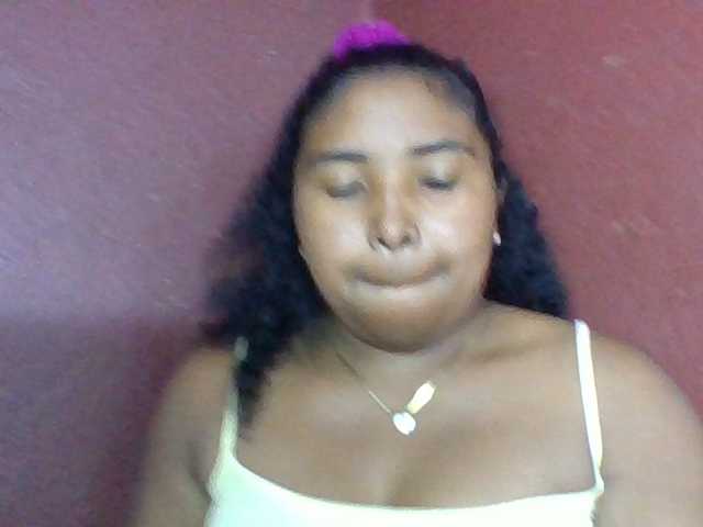 Josy-2 live cam on BongaCams