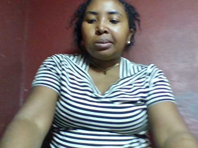 Josy-2 live cam on BongaCams