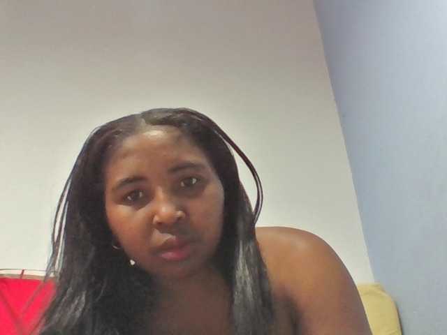 Josy-2 live cam on BongaCams