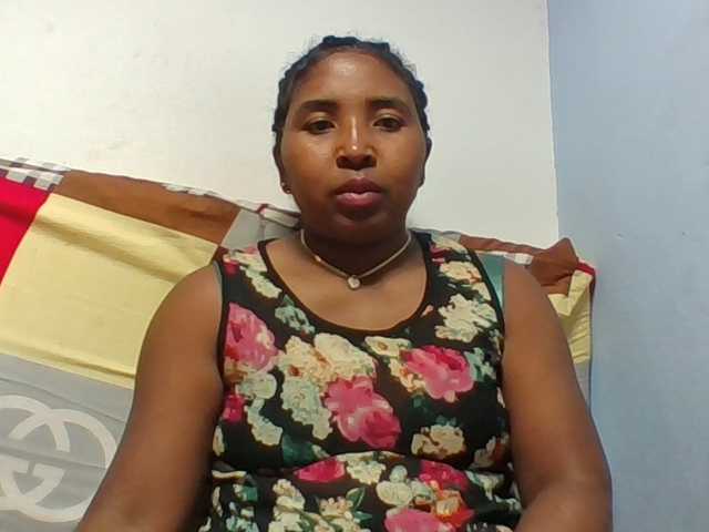 Josy-2 live cam on BongaCams