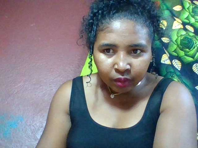 Josy-2 live cam on BongaCams