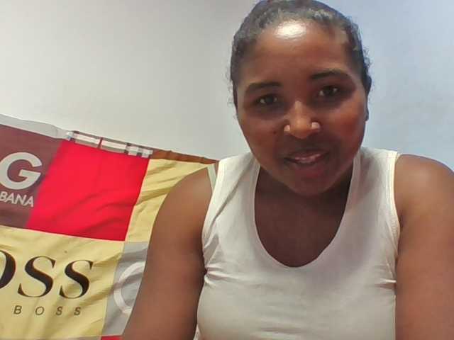 Josy-2 live webcam show