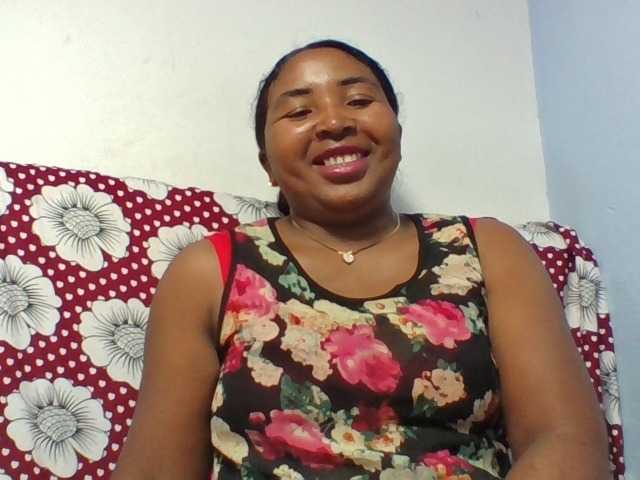 Josy-2 live cam on BongaCams