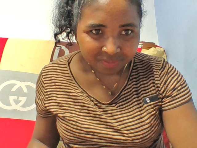Josy-2 live cam on BongaCams