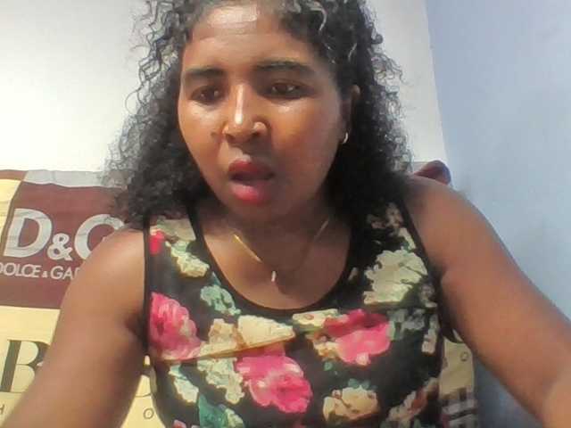 Josy-2 live cam on BongaCams