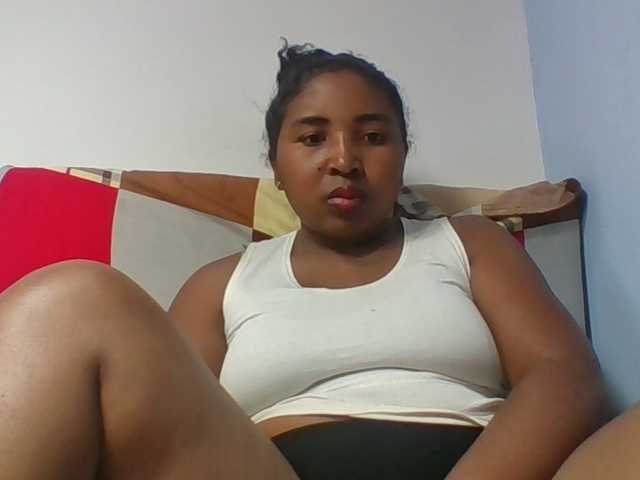 Josy-2 live webcam show