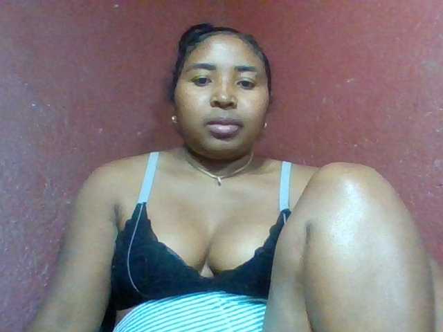 Josy-2 live cam on BongaCams
