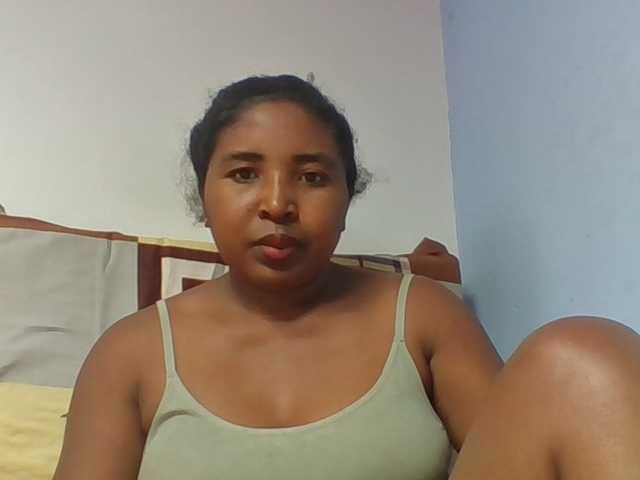 Josy-2 live webcam show